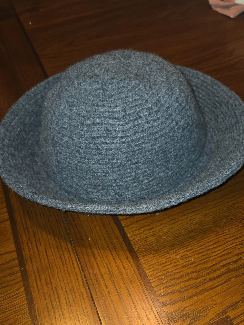 ZARA Wool Blend Bucket Hat